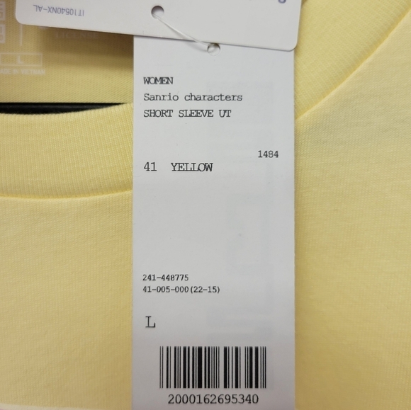 Uniqlo Sanrio Gudetama Graphic T-Shirt Yellow L - Picture 9 of 10